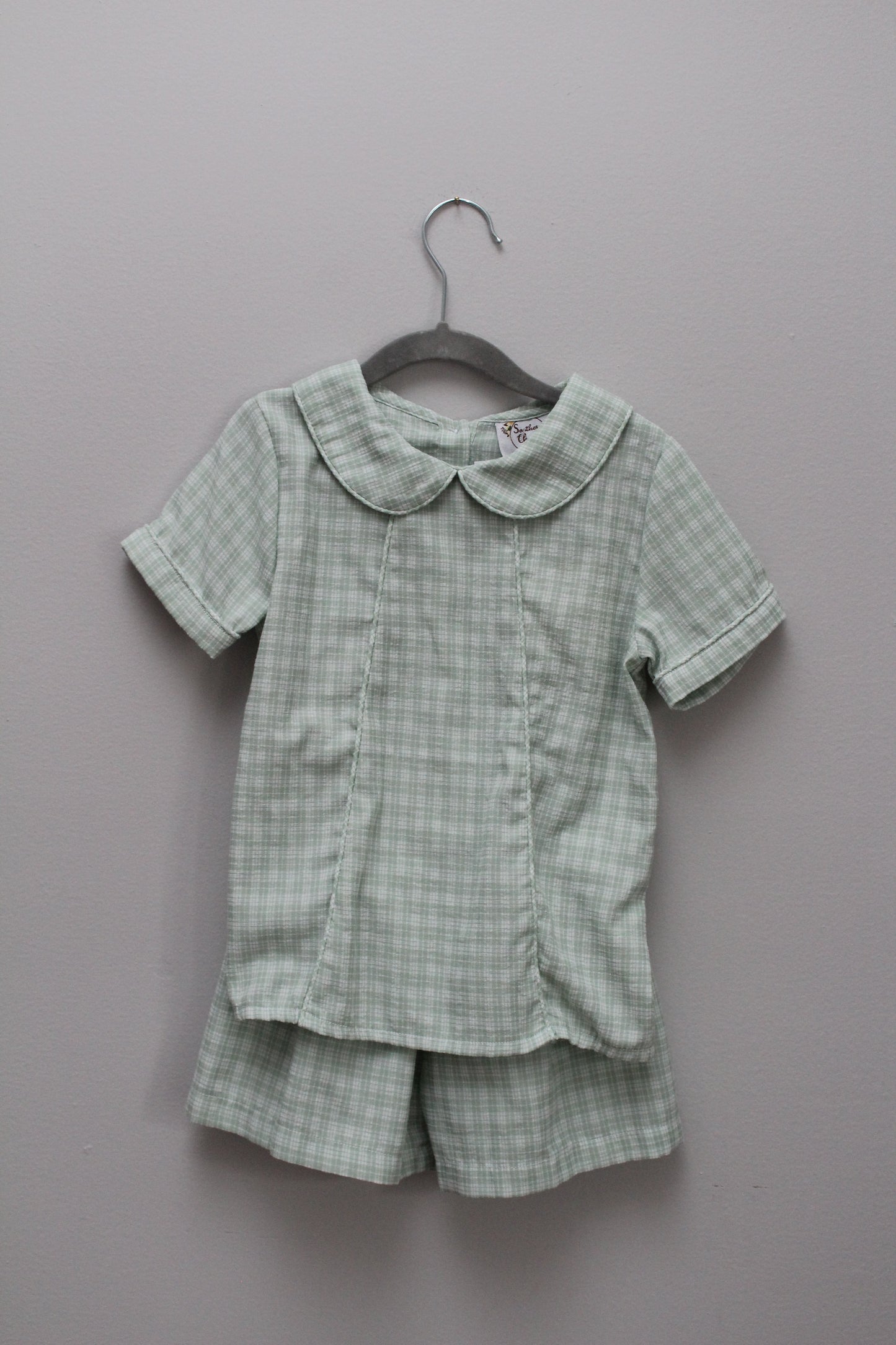 Southern Charm Smocks • NWT Sage Green Plaid Short Set • 5T