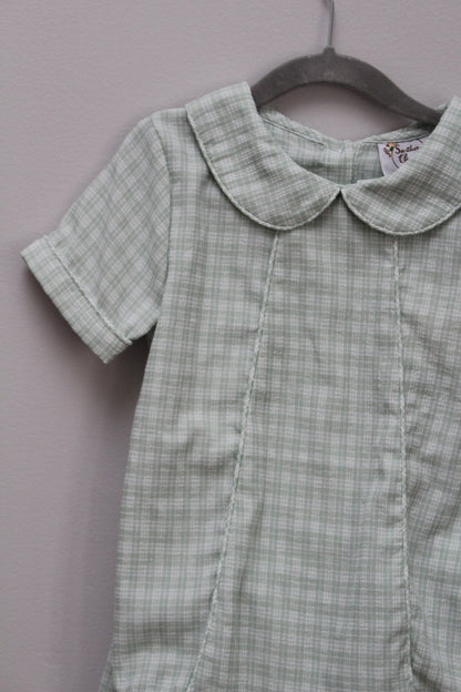 Southern Charm Smocks • NWT Sage Green Plaid Short Set • 5T