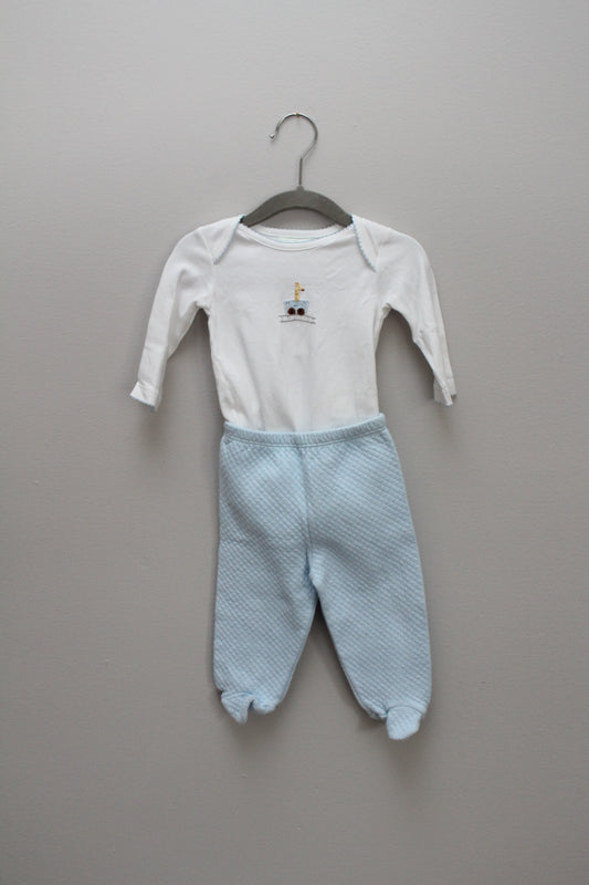 Baby Threads • White Giraffe Two Piece Set • 6 Months