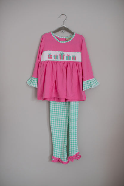 Southern Darling Smocks • NWT Pink & Teal Present Smocked Pant Set • 5T