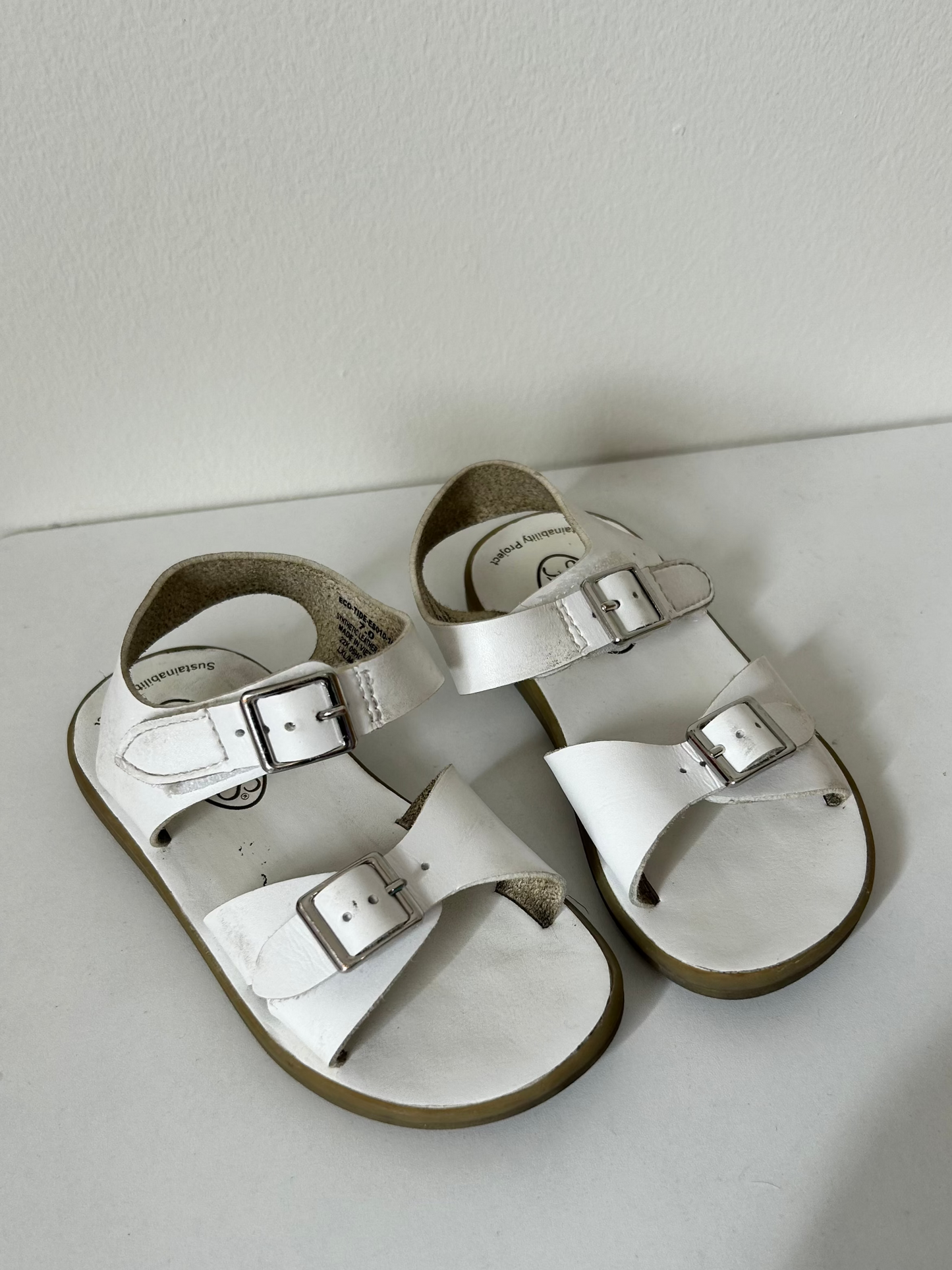 Footmates • White Sandals • Size 7